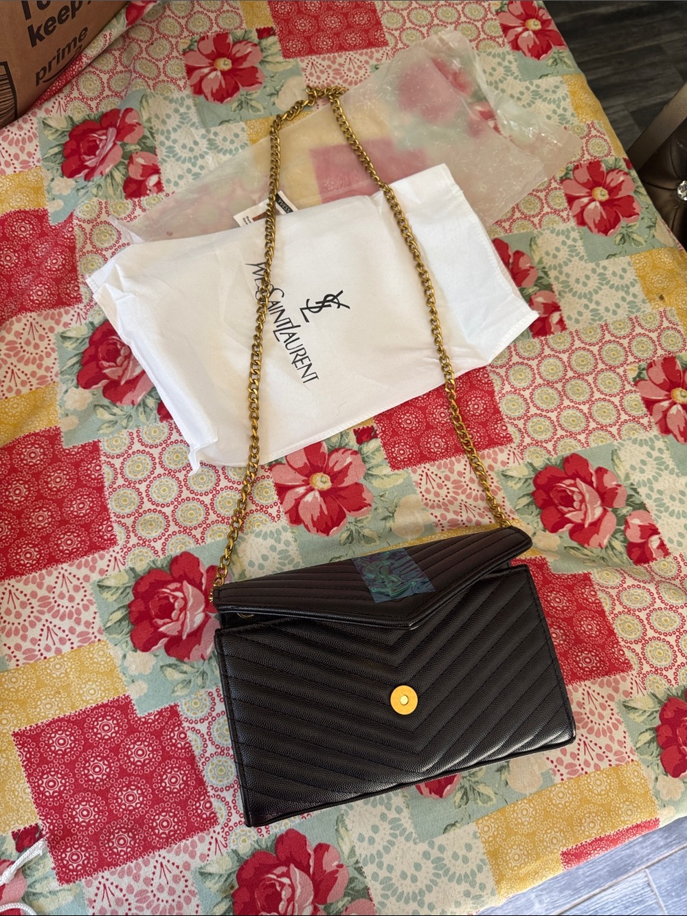 Designer inspired Black Quilted Leather Wallet Clutch with Signature Logo - Picture 9 of 10